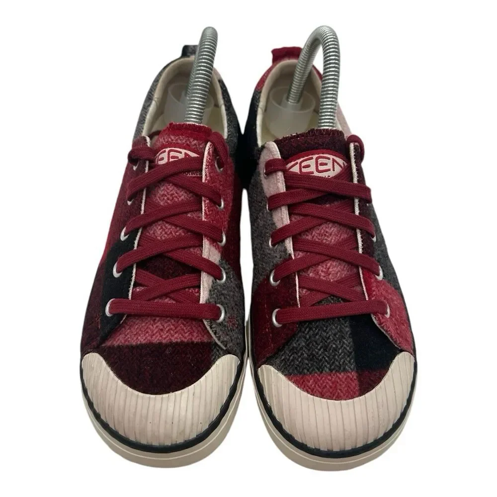 Keen Elsa Sneakers Women's Size 7 Red Gray Buffalo‎ Plaid Lace Up Shoes 1017968